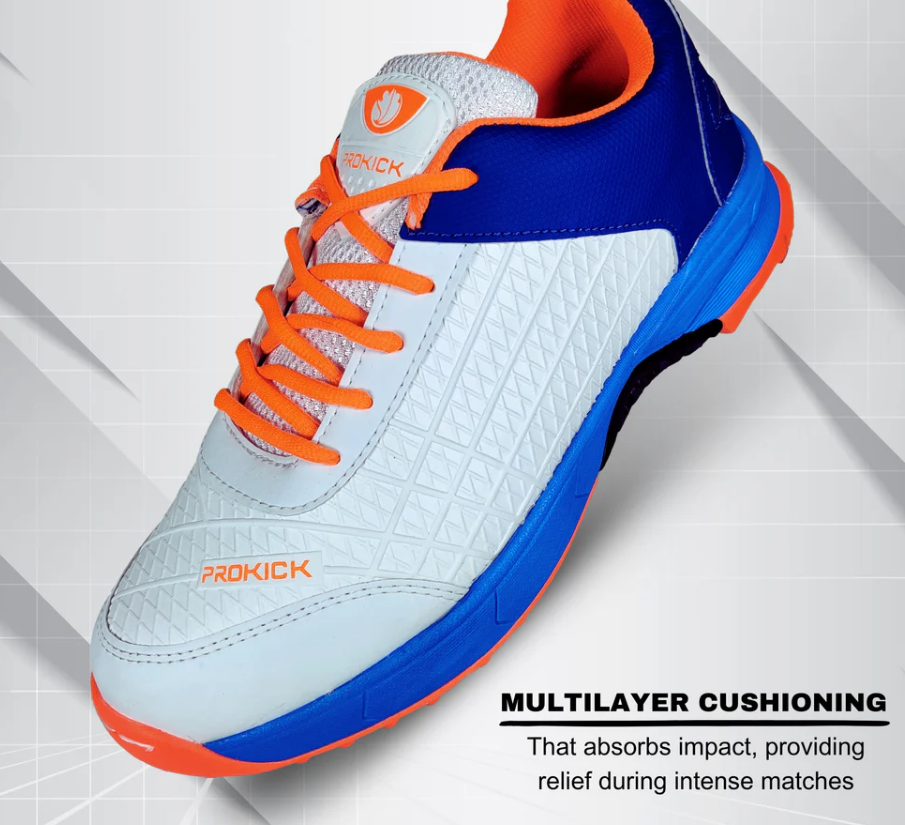 Prokick Strikers Rubber Spike Cricket Shoes