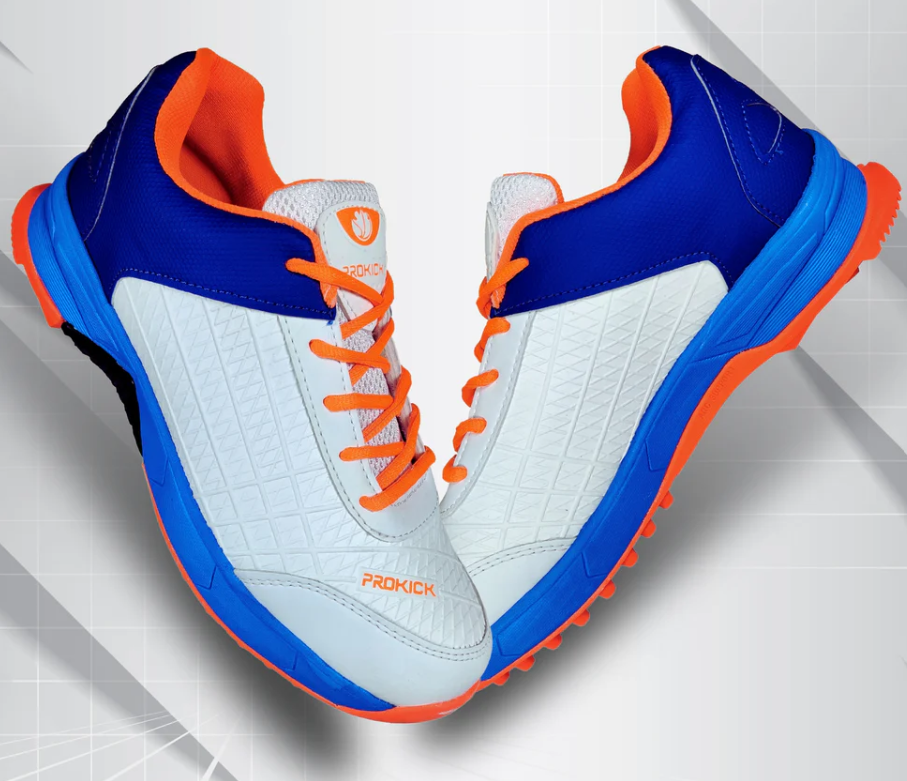 Prokick Strikers Rubber Spike Cricket Shoes